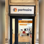 Image d'un panneau enseigne