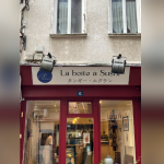 Image d'un panneau enseigne