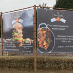 Photo d'une banderole publicitaire