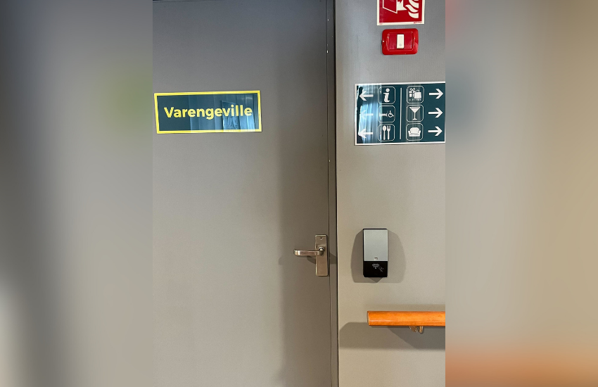 Image d'une plaque signalétique